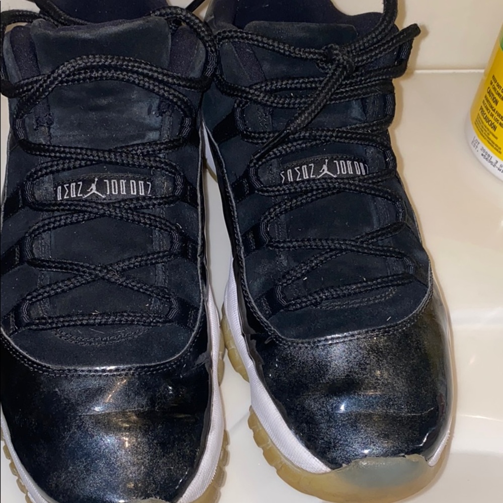 Jordan 11 Retro Low